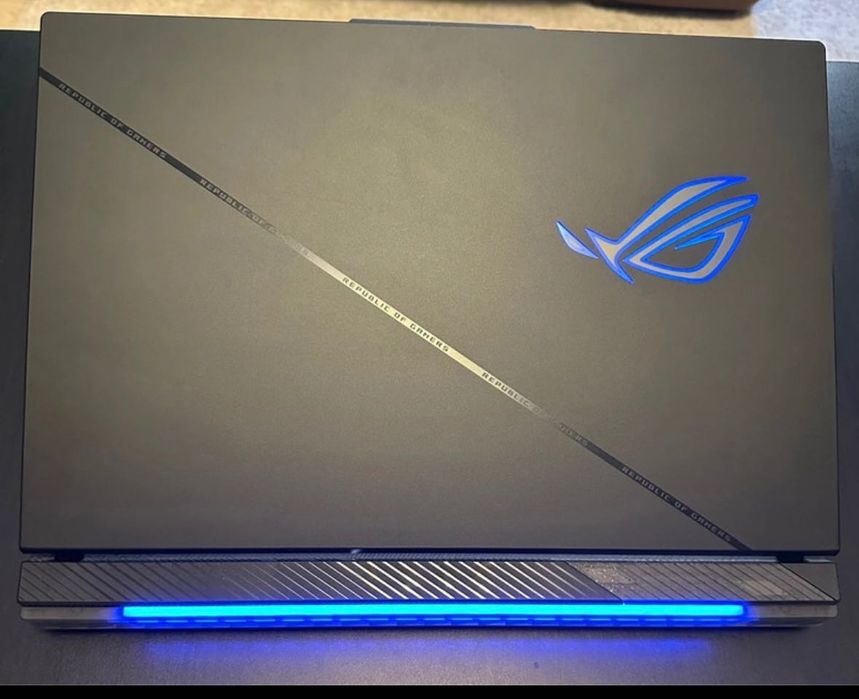 Laptop ASUS ROG Strix SCAR 16 RTX 4090