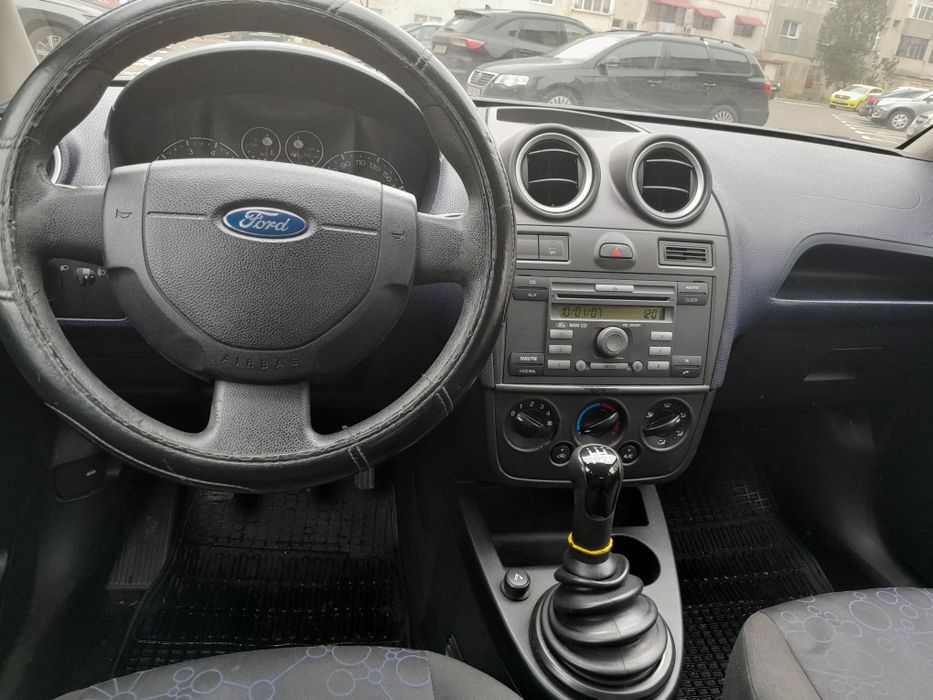 Autoturism ford fiesta