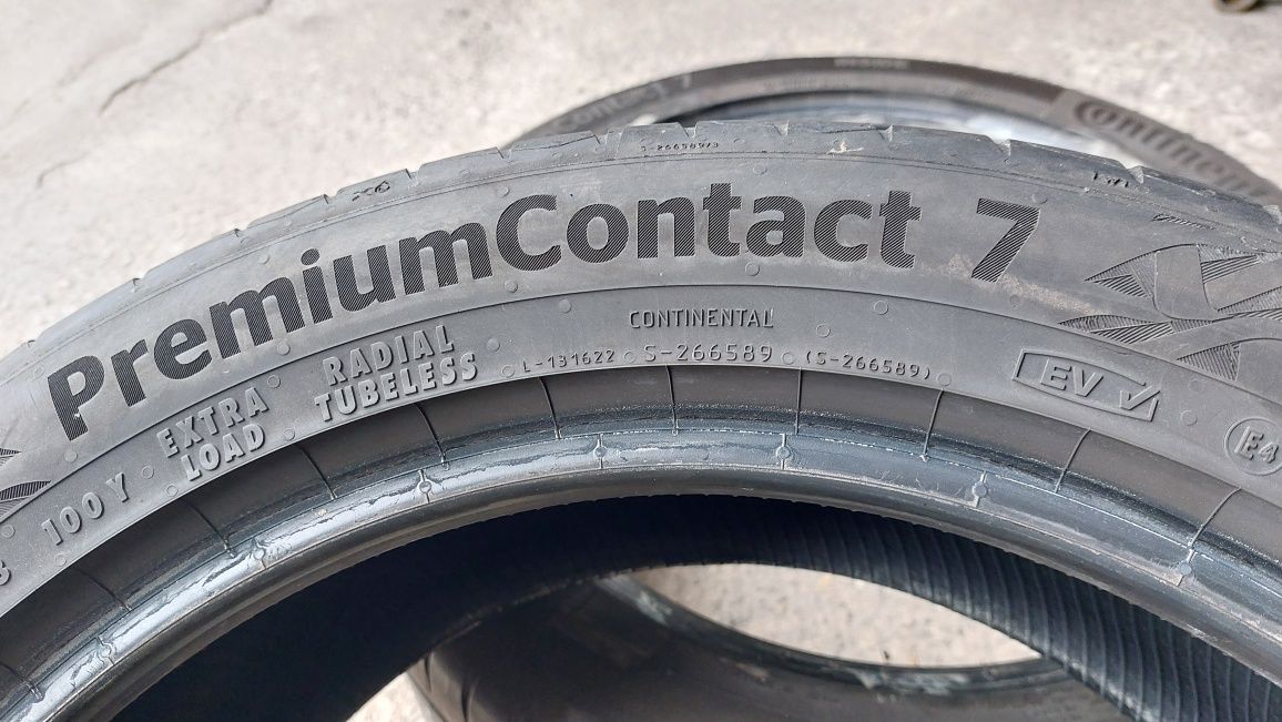Летни гуми 245/45/18 Continental PremiumContact 7 2 броя