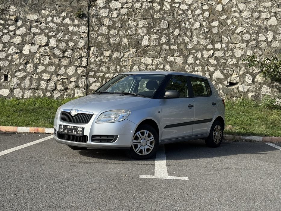 Skoda Fabia 1.2 benzina km putini