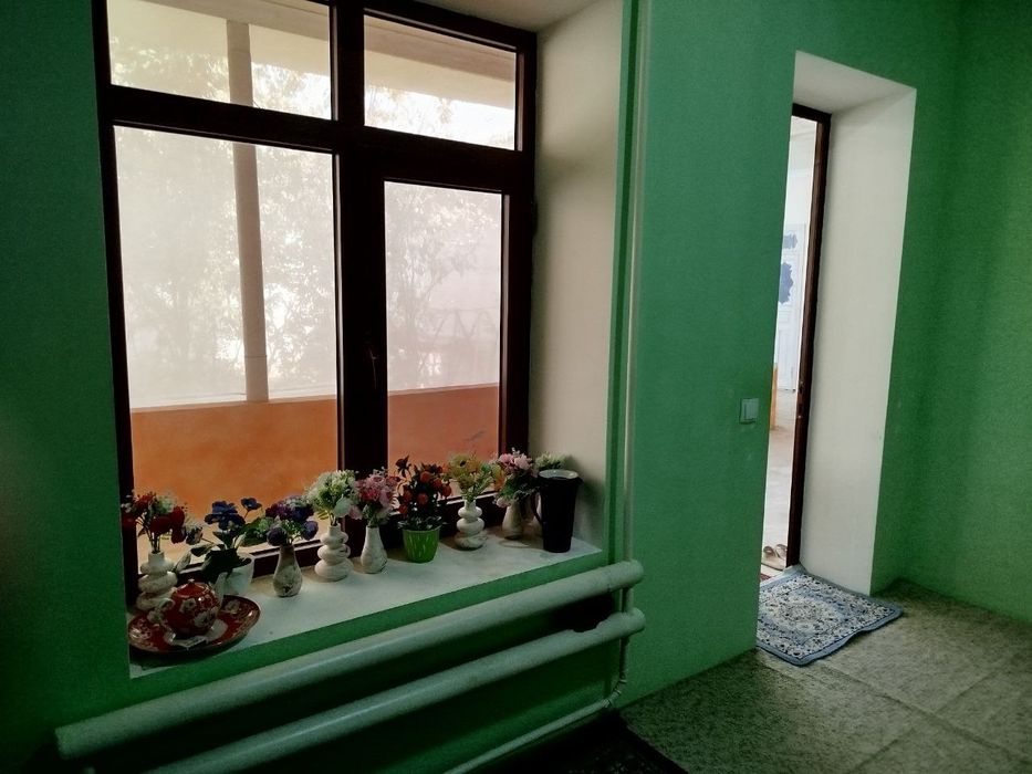 Hovli sotiladi 4sotix