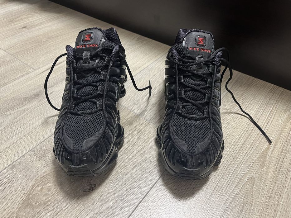 Обувки Nike shox номер 42,5