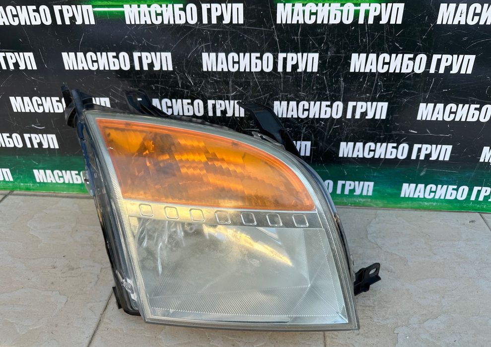 Фар far десен фарове нексенон H4 за Форд Фюжън Ford Fusion