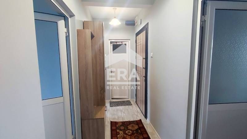 ЕРА ИмотиТе предлага под наем цялостно обзаведен Тристаен Тухлен апарт