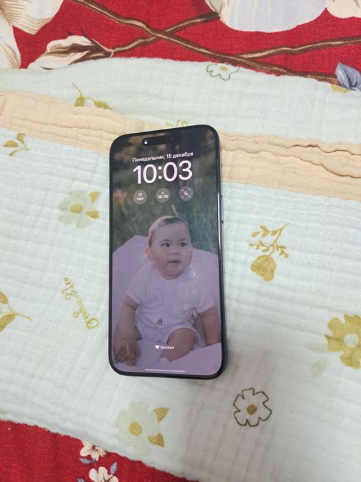 Продам Айфон 15 про макс