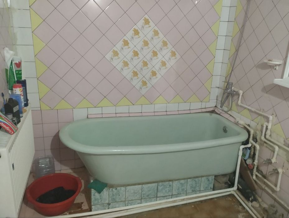 Maksim Gorkiy hovli oʻgʻil bollarga sheriklikka ijaraga