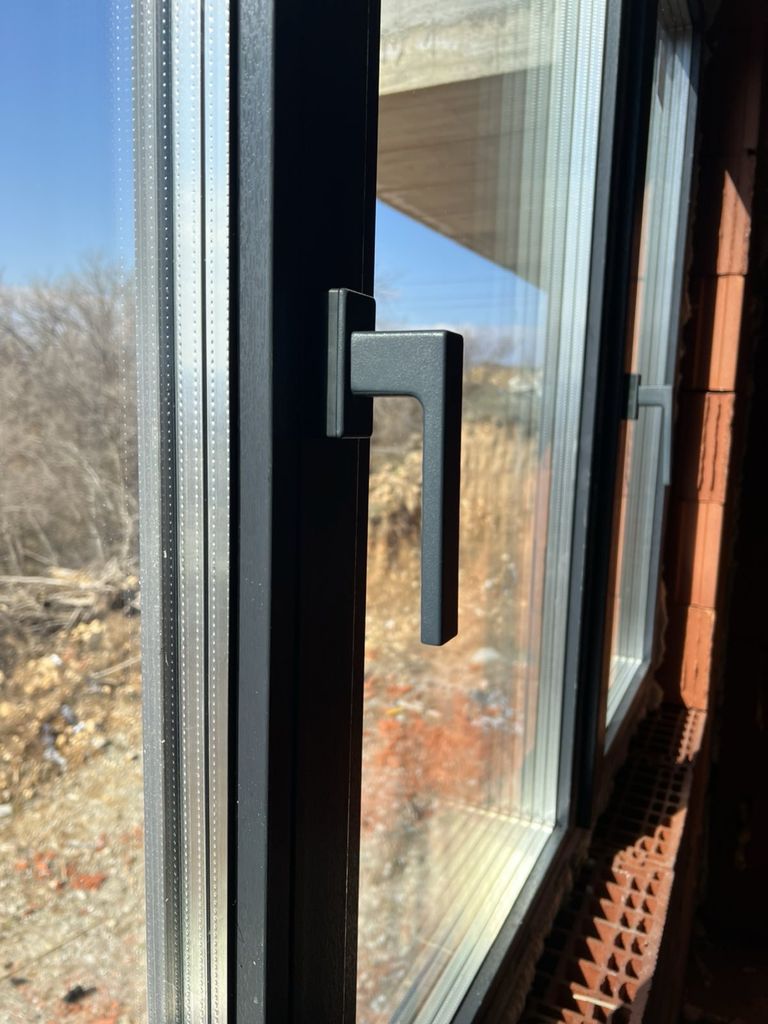Продава се Тристаен апартамент в Благоевград, Освобождение - 99 кв.м за 1000 €/кв.м - Снимка #7