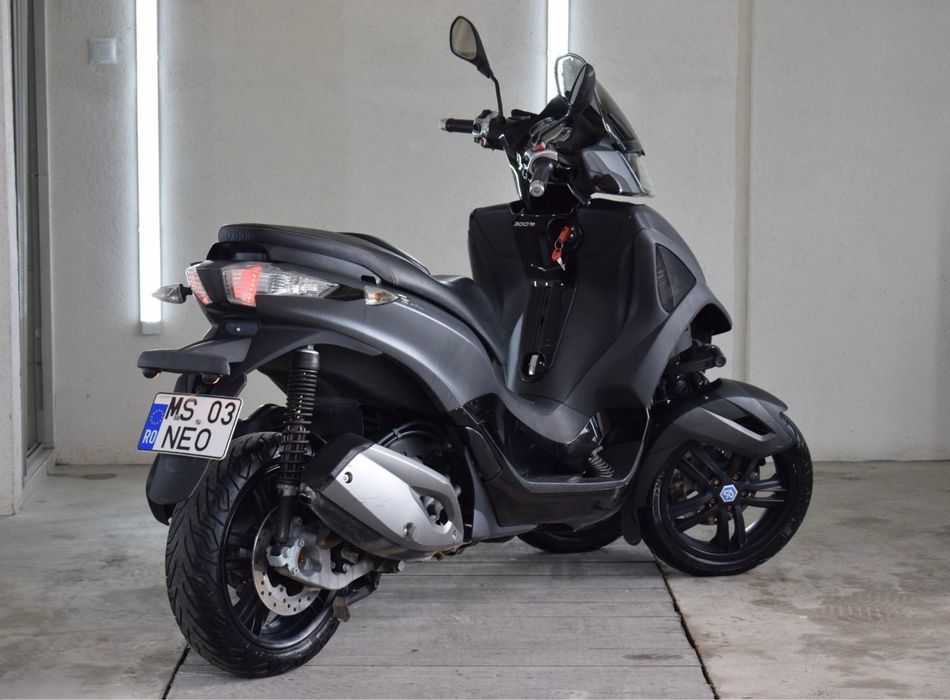 Piaggio Mp3 ~Se conduce cu categoria B~300cc
