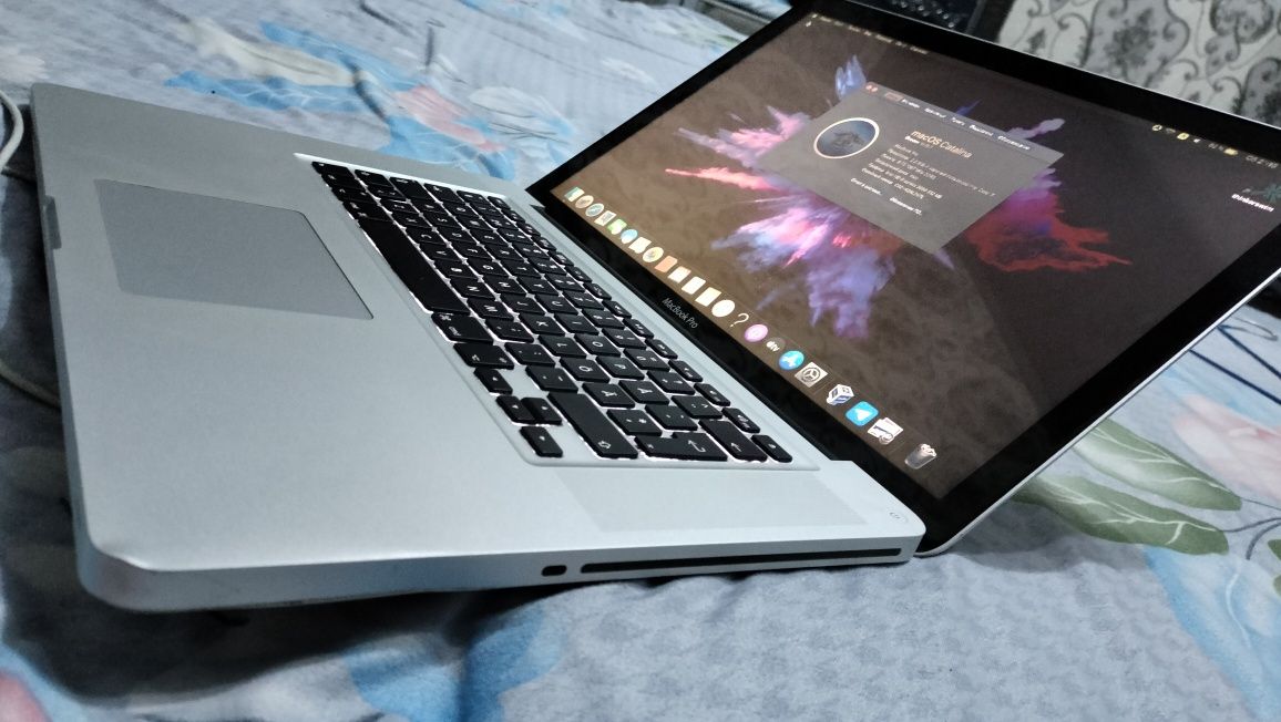 Mackbook pro cor7