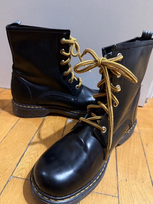 Дамски кожени боти