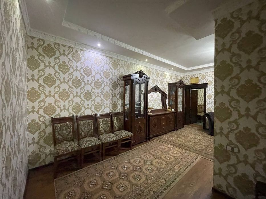 Maslo zavodda 2 xonali sotiladi. 54900$