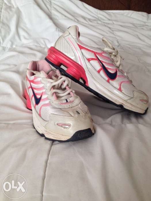 Adidasi Nike pentru copii