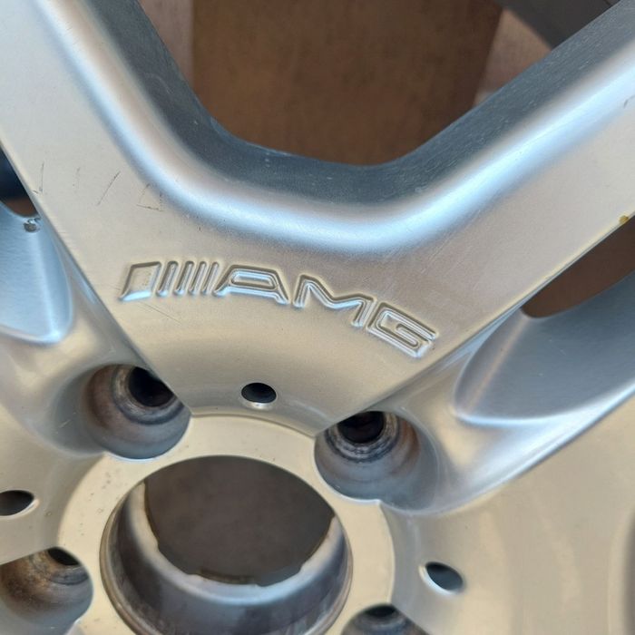 Джанти за Mercedes AMG 18 ки