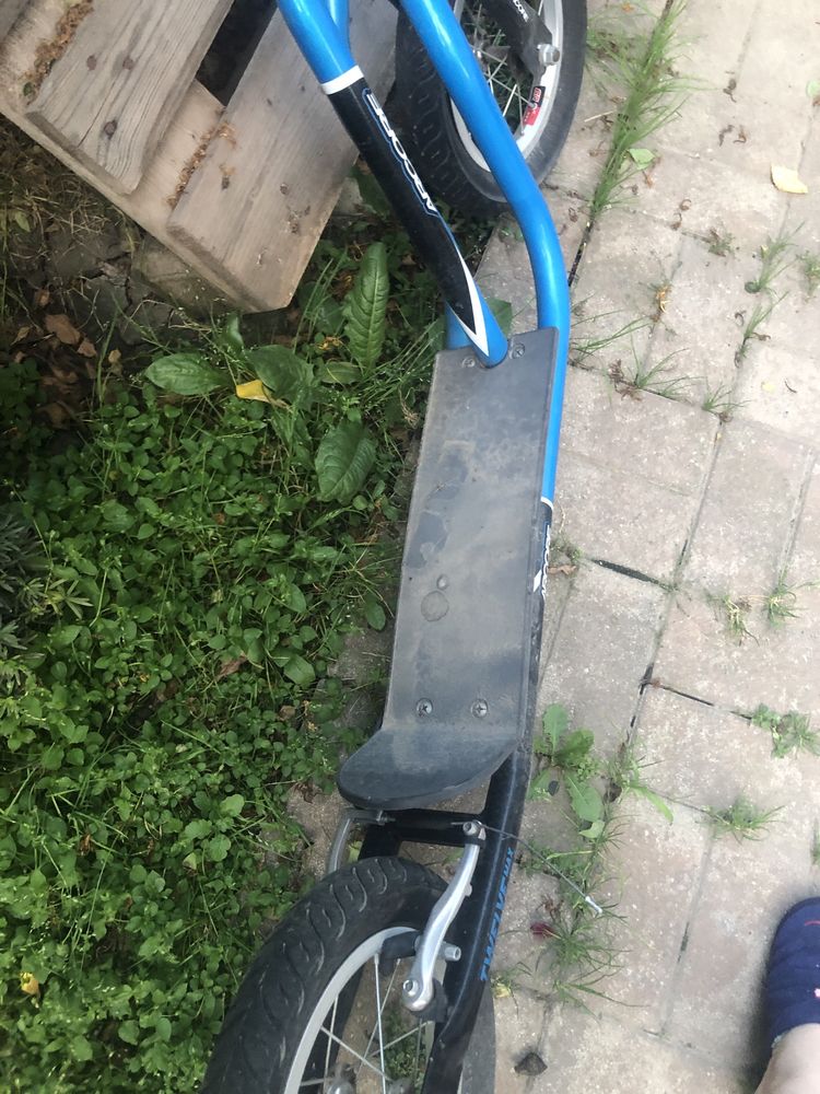 Vand trotineta Arcore la 90 lei