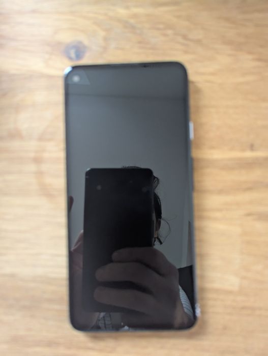 pixel 4a 5g cu ecran spart, pentru piese