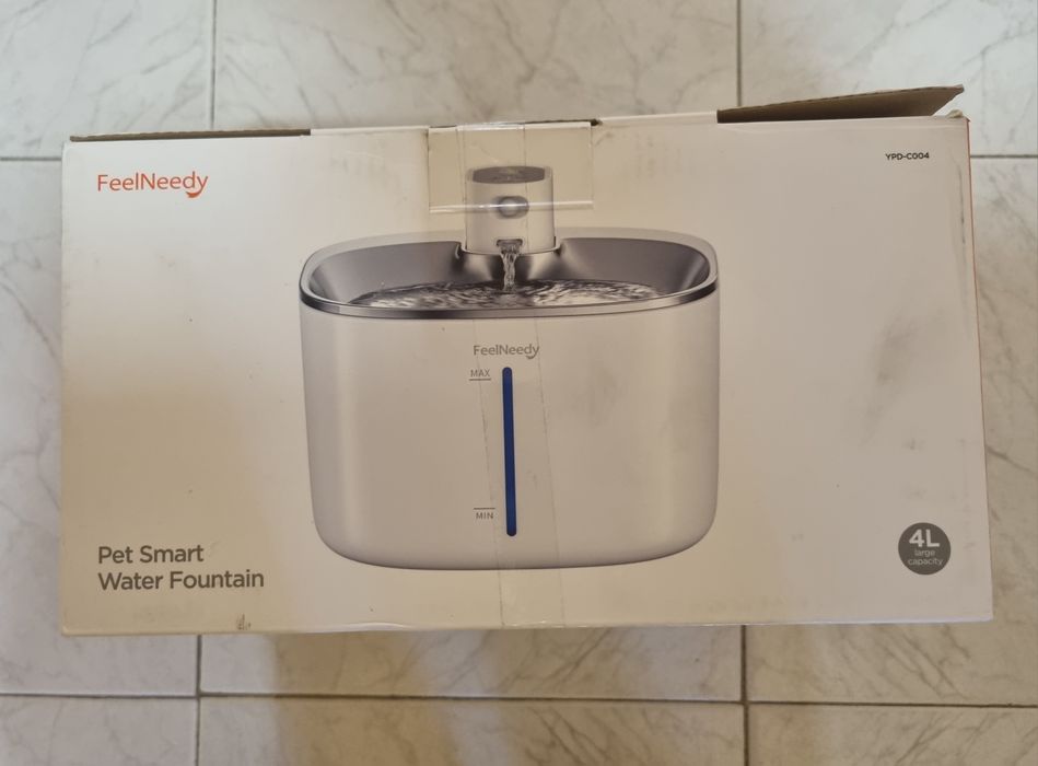 Фонтан за вода за домашни любимци - вградена батерия 4200mAh