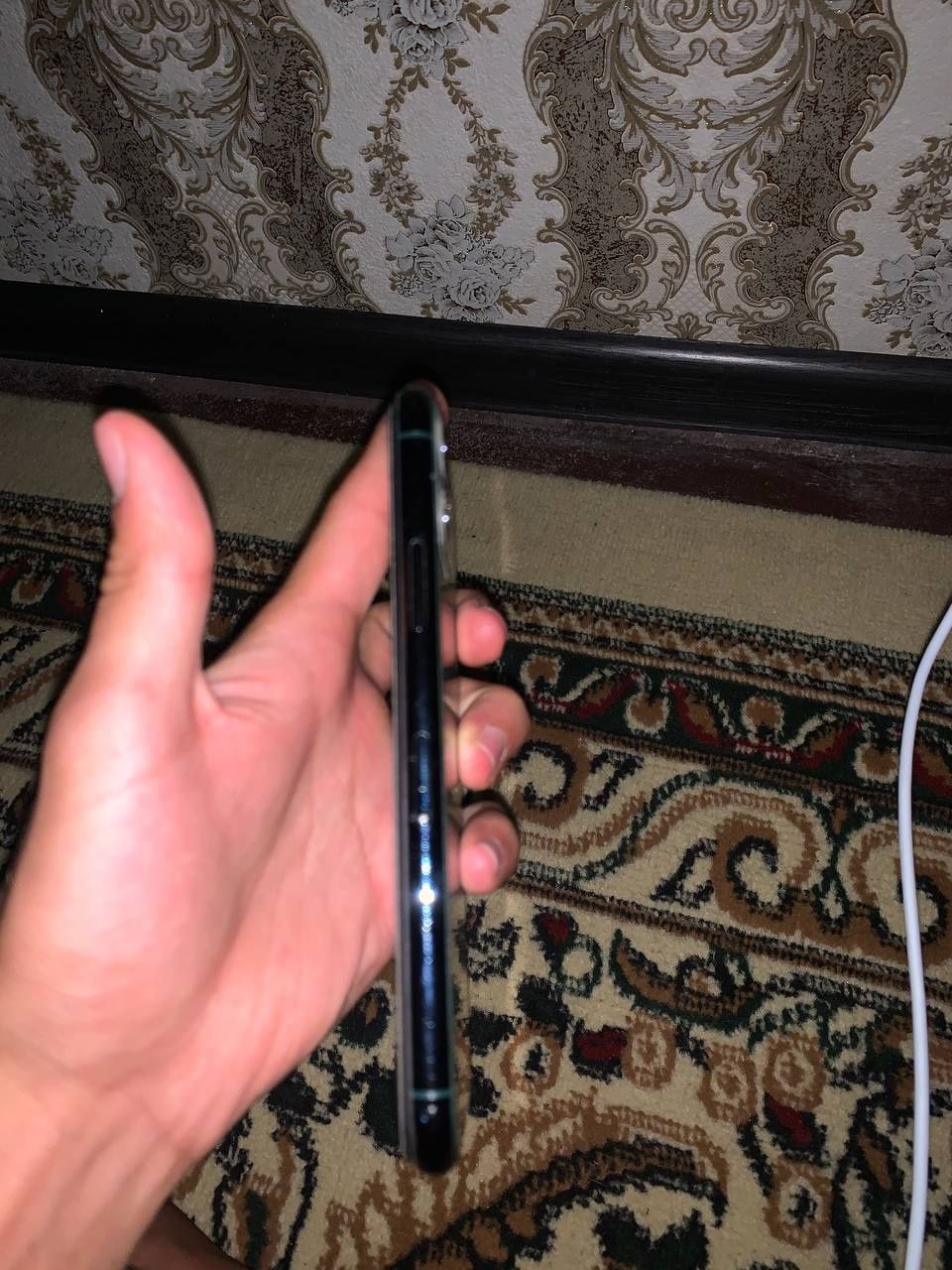 Iphone 11 pro sotiladi