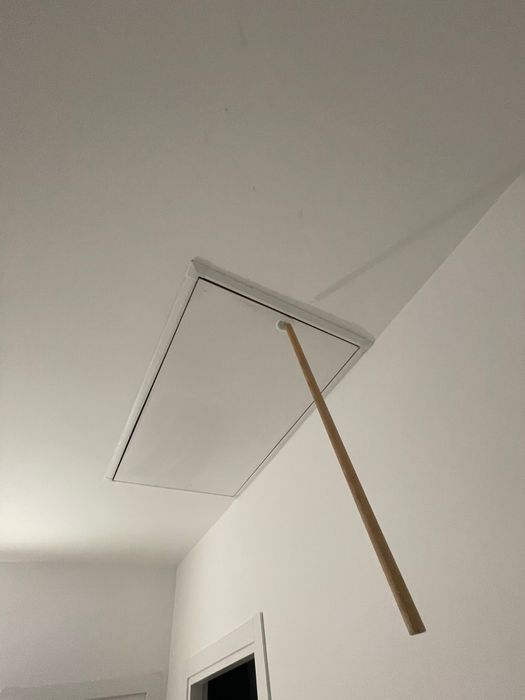 Scara pod/mansarda