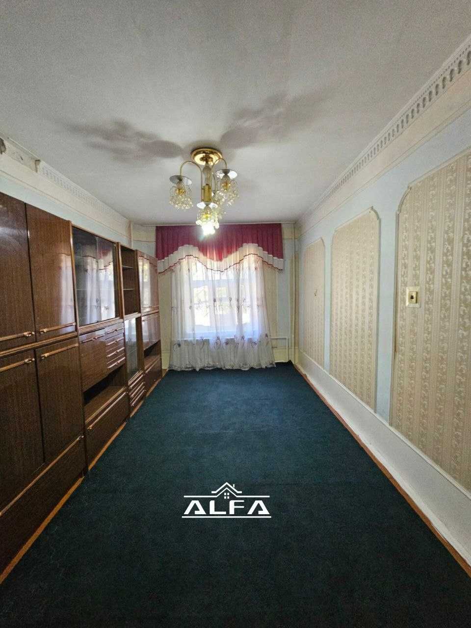 3 xonali 84m² 1-qavat. +yer maydoni va padval ham bor.