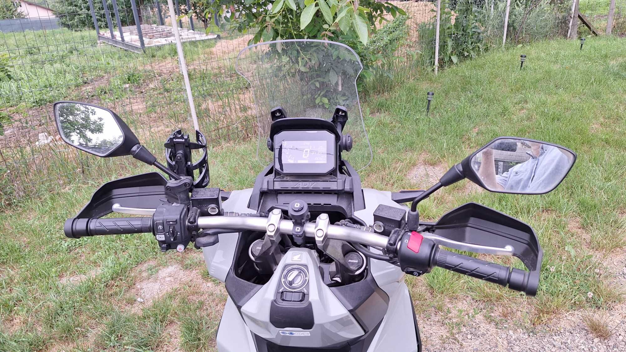 Vand scuter Honda ADV 350
