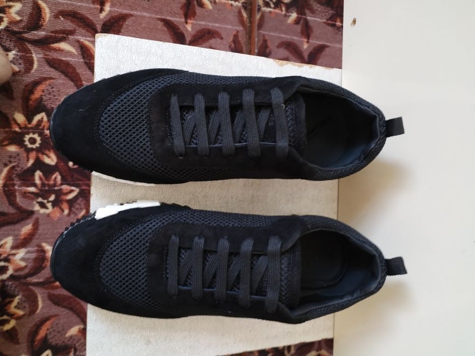 Мужские кроссовки hermes 44 размер