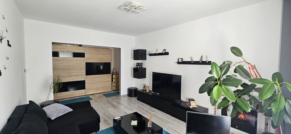 Vand apartament modern