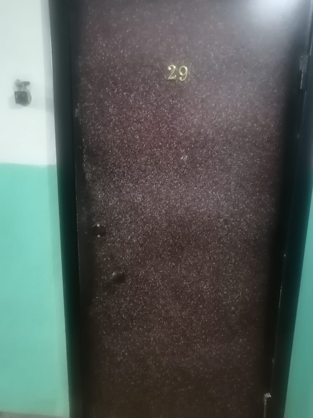 Дверь железную продам
