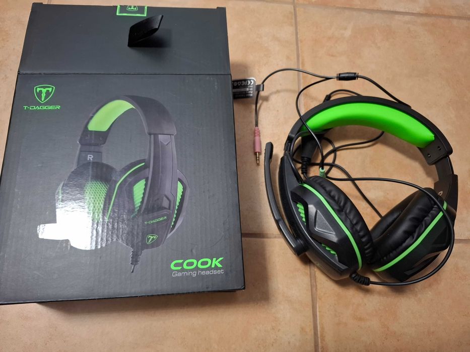Vand casti gaming T-Dagger Cook