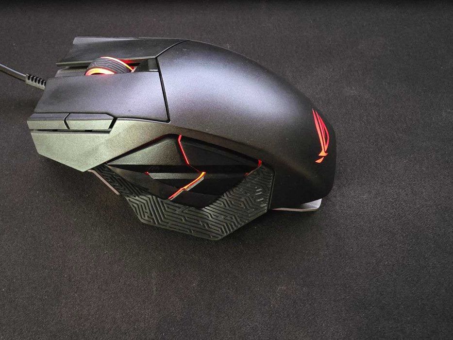Геймърска Мишка Asus Spatha