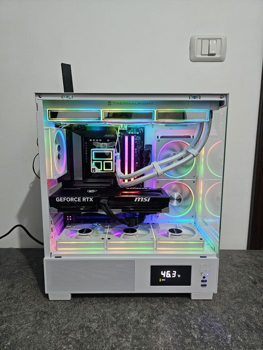 Calculator PC GAMING, RYZEN 9 7900X3D, 32GB DDR5, RTX 5070 12GB OC