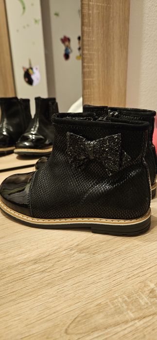 Ghete din piele, marime 27