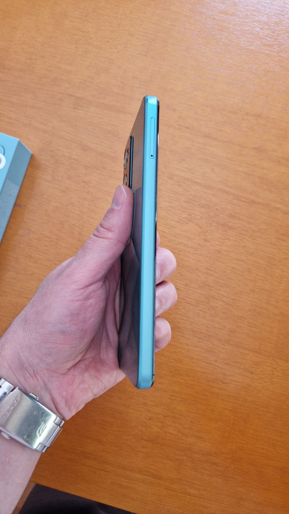 HMD Pulse Pro мобилен телефон