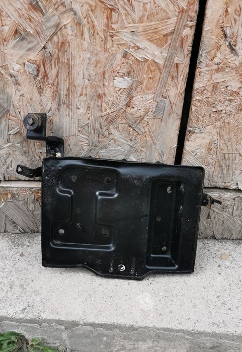 Suport baterie Hyundai Tucson, an 2005- 2010