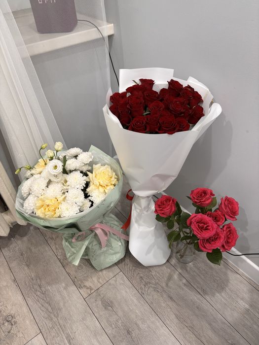 Продам цветы, есть 3 букета