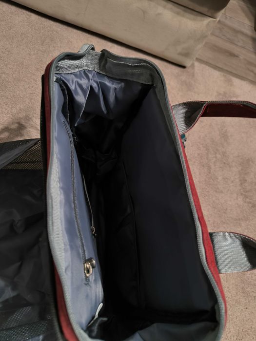 Нова бебешка раница good mum 3в1 с вграден повивалник.