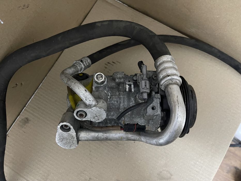 Compresor AC Bmw seria 3 F30 F31 F20 F10 2.0d N47 cod.  4472604710