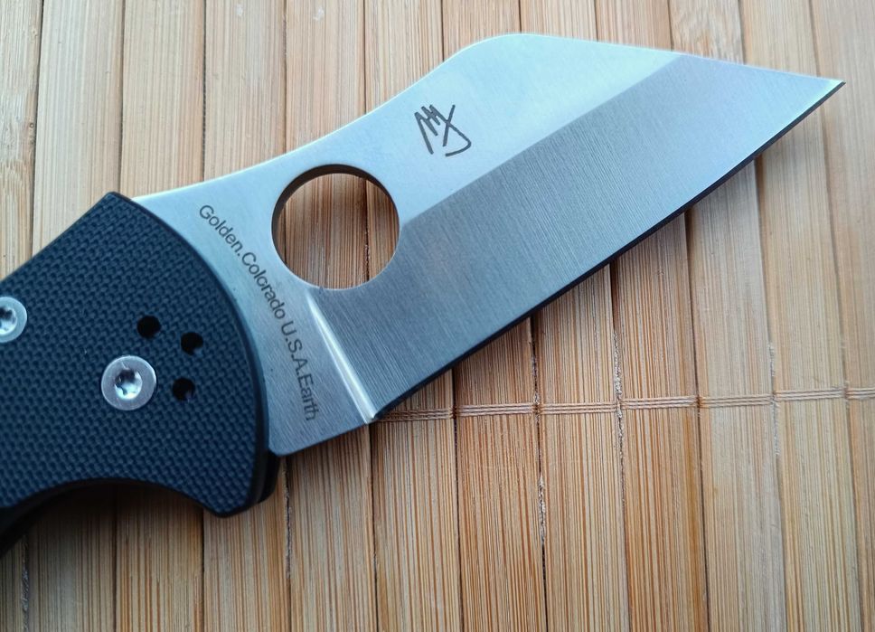 Сгъваем нож Spyderco YOJIMBO 2
