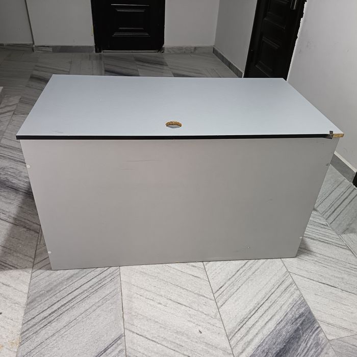 Sifatli ofis mebellari sotiladi hammasi 100$ga