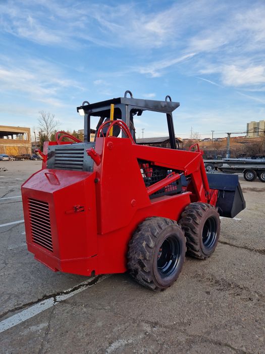 Vand mini incarcator FAI 380SC 3,2t bobcat