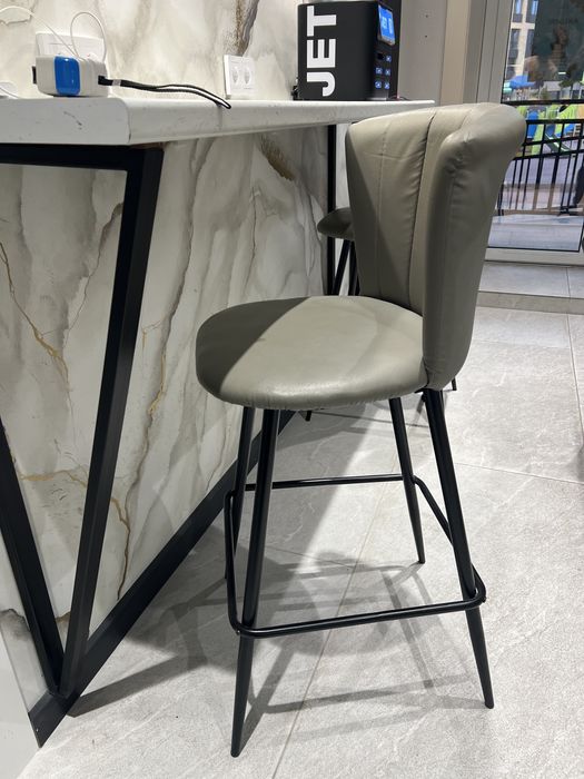 стулья и столы 3-шт столов 6-шт стульев