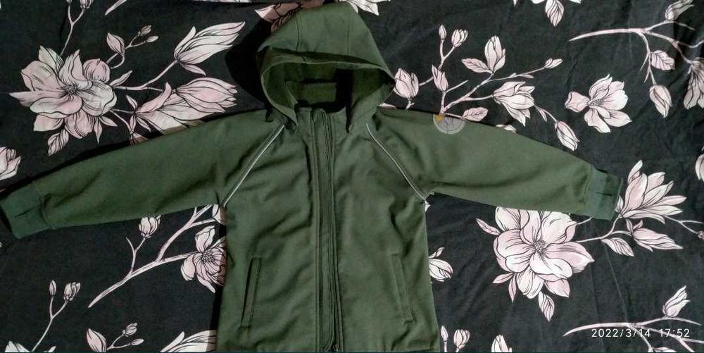 Ветровка детская