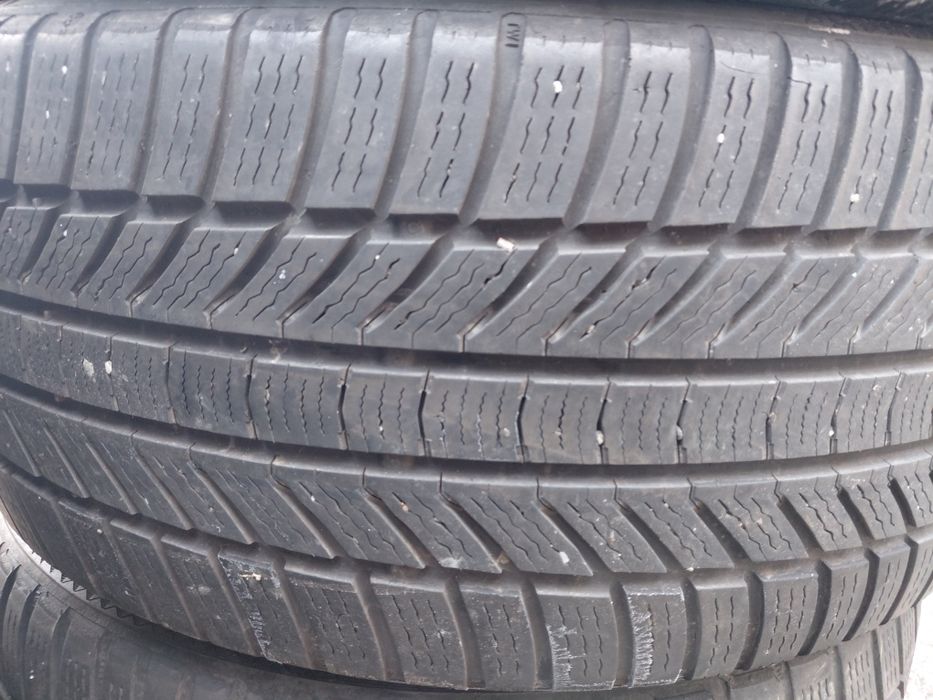 245/40/19" Continental 4бр.гуми