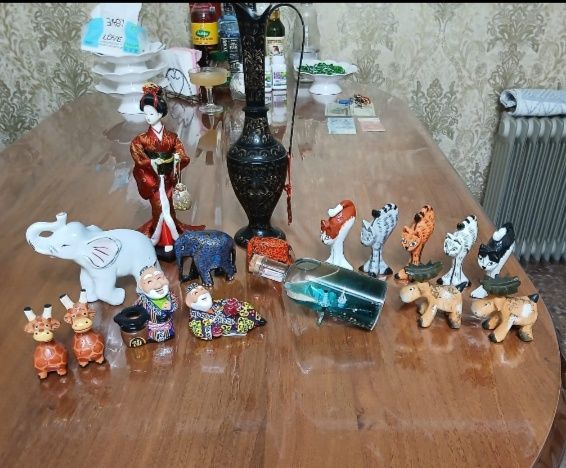 Продам сувениры и статуэтки для дома