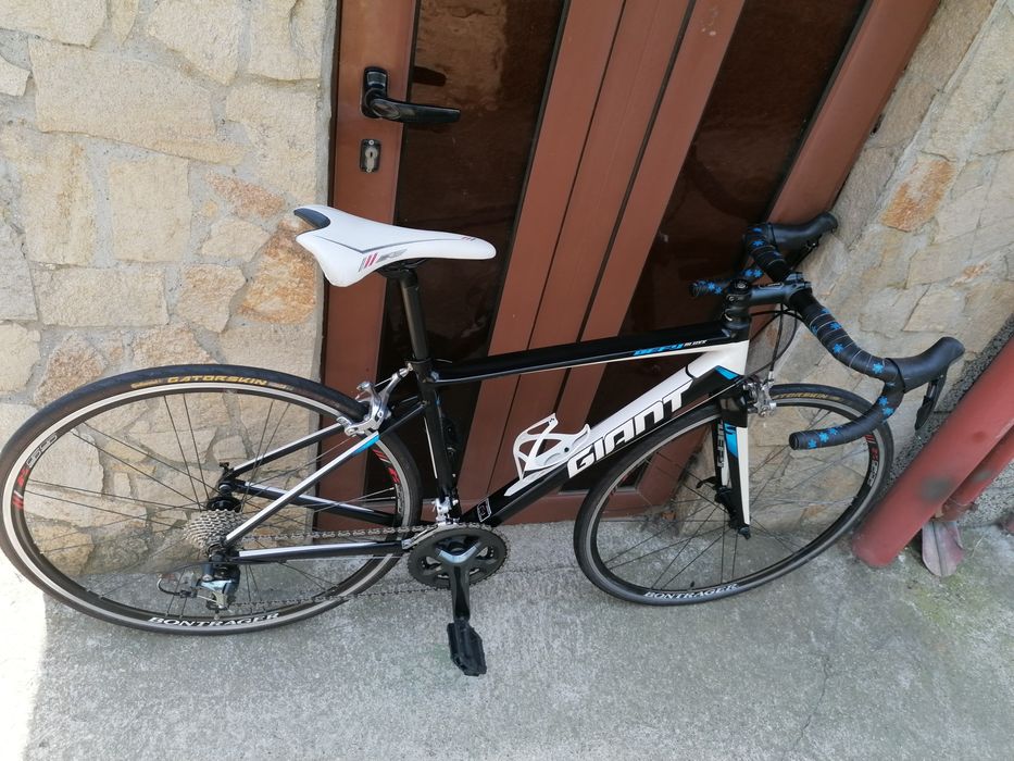 Шосеен GIANT, Shimano Tiagra 2*10
