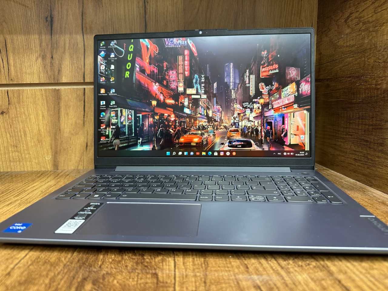 Lenovo Slim 3 ( 15.6" FHD | i5-13420H | DDR4 8 GB | NVME 512 GB)