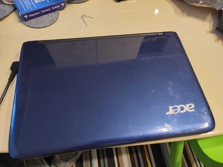Netbook  Acer Aspire One 11.6"