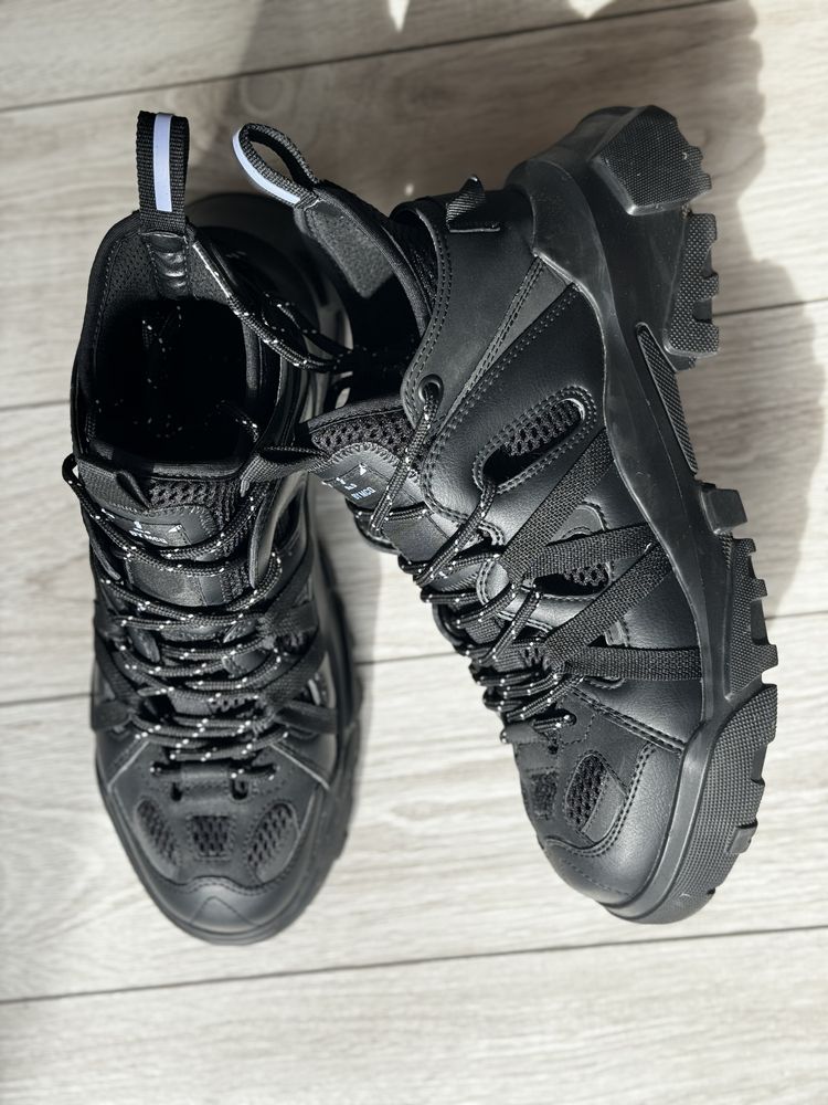 Adidasi Alexander McQueen MCQ