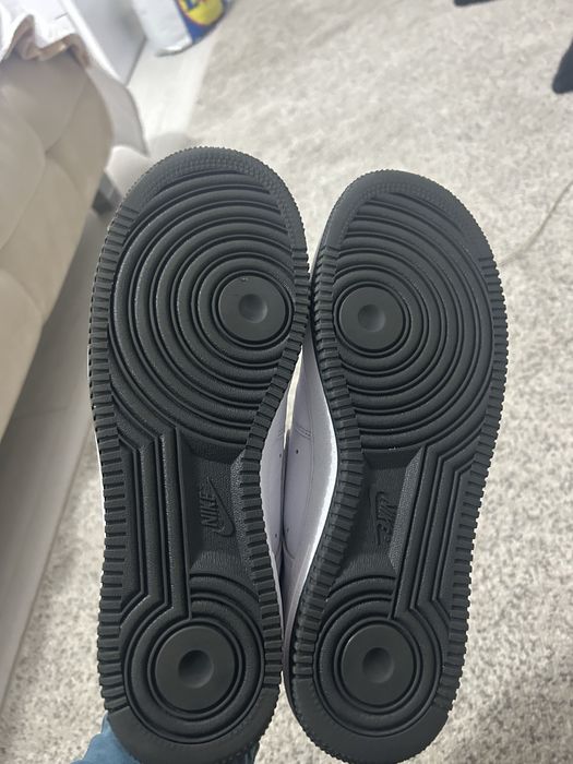 Nike af1 noi de pe Buzz