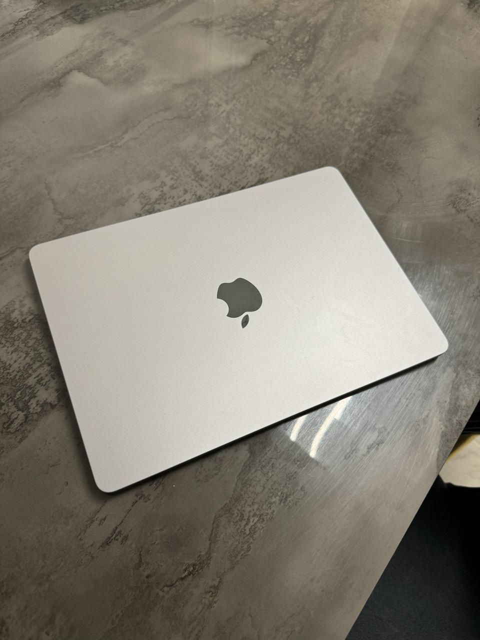 MacBook Air M2 2022