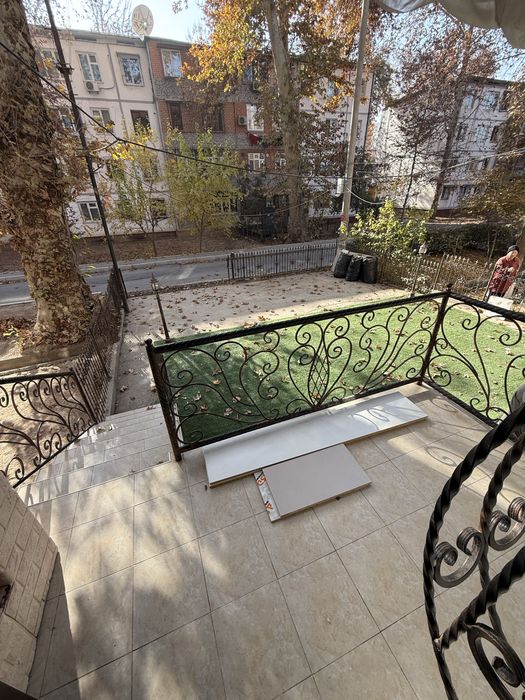 Своя! Юнусабад-13, «47-дом» Анжир кафе, 2/1/4, с евроремонтом+огород